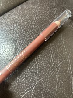 （分類：）位於 。 由 auroraskies129 提交（商品編號 1469978830，圖片 1）。簡介： 。