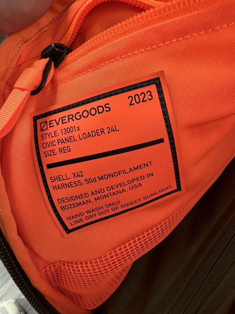 Evergoods CPL24, CPL16 (Category: Backpacks) located in Makati City. Submitted by fujitiv (Listing ID 1469985527, Image 2). Description: Evergoods CPL24 in OD Green X42 and Orange interior. 20k Evergoods CPL16 in black X42 and Brown interior. 16k Both look and smell new. No damage whatsoever. I’m selling one and keeping the other. Makati / Sta Ana.