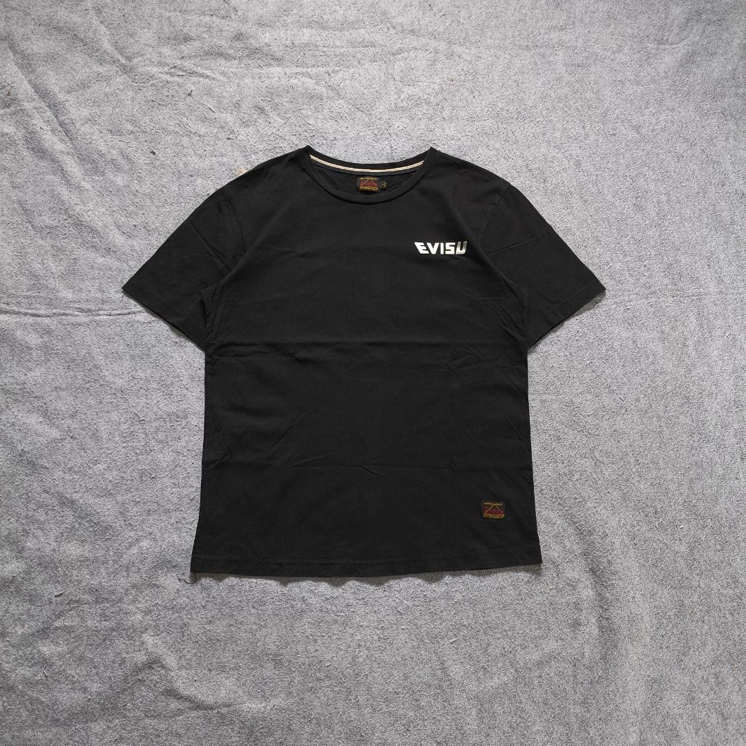Evisu Dragon Daicock Shirt (Category: Tshirts & Polo Shirts ) located in Manila. Submitted by shykes_26 (Listing ID 1470099885, Image 1). Description: Dimensions Width - 20 Length - 26 Size on tag - L Issues - None.