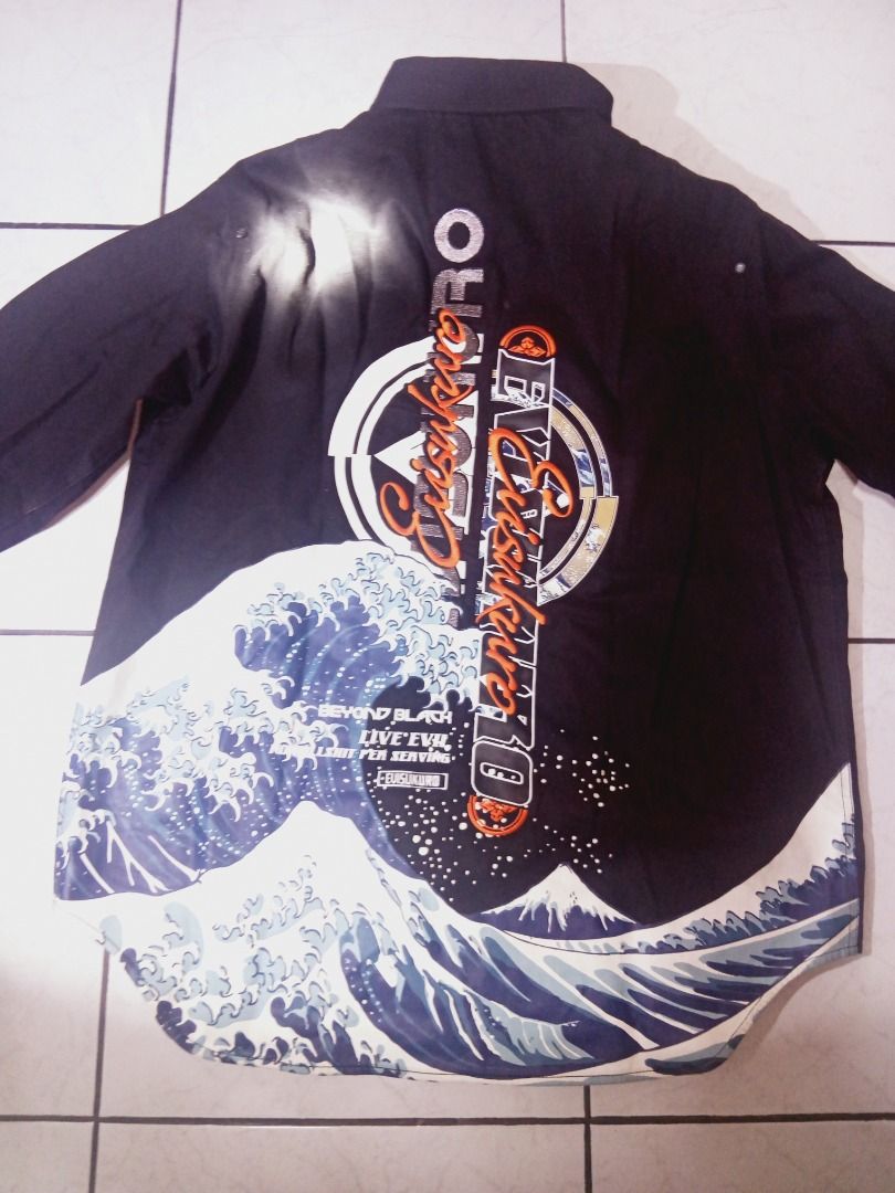 Evisukuro The Great Wave Jacket (Category: Coats, Jackets and Outerwear) located in Baguio. Submitted by pass-sa-barat (Listing ID 1470008793, Image 1). Description: Soft Denim Black.