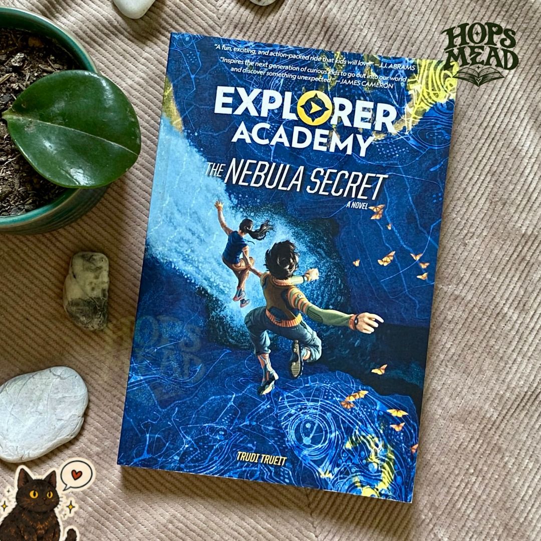 EXPLORER ACADEMY: THE NEBULA SECRET (BOOK 1) - LIMITED EDITION ...
