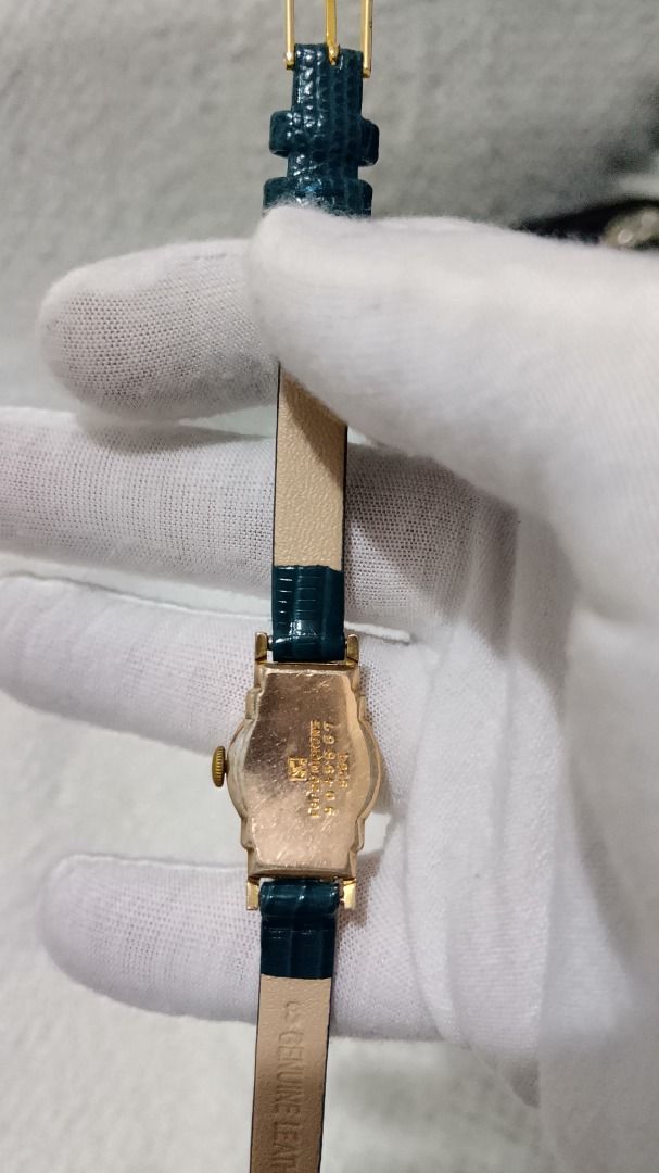 Extremely Rare Antique Seiko Femi Laurel (Category: Men's Watches) located in Malolos. Submitted by chrono_revival (Listing ID 1470040465, Image 2). Description: PLEASE READ THE FULL POST BEFORE SENDING ANY INQUIRIES. SERIOUS OFFERS ONLY PLEASE. ********** Authentic Seiko Femi Laurel 5264 - Manufactured October 1959 - Women’s Manual Mechanical Tank Watch, 17 Jewels - Hard-to-find discontinued model - Original 20microns gold-plating - Silver dial 