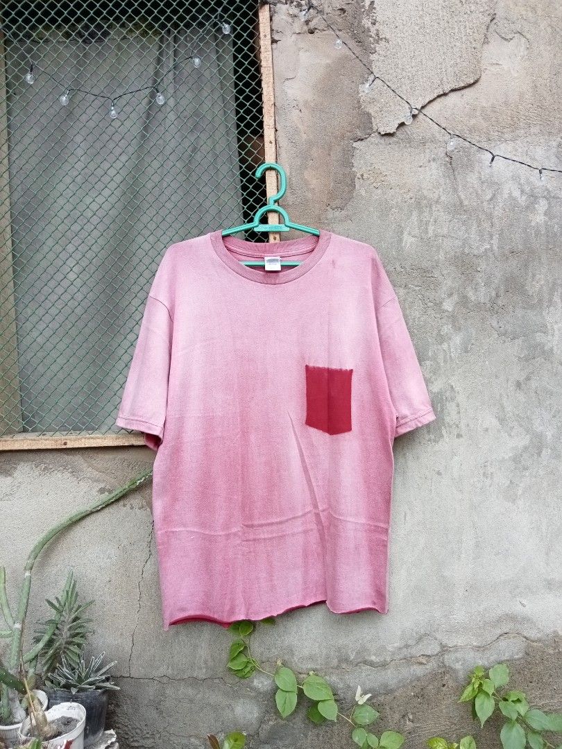 Faded Ghost Pocket Tee Maroon Chopped Hem (Category: Tshirts & Polo Shirts ) located in Cabadbaran. Submitted by reizen_ace051823 (Listing ID 1464385417, Image 1). Description: - good condition - size xxl on tag - dimes L28 x W22 - safe to stretch.