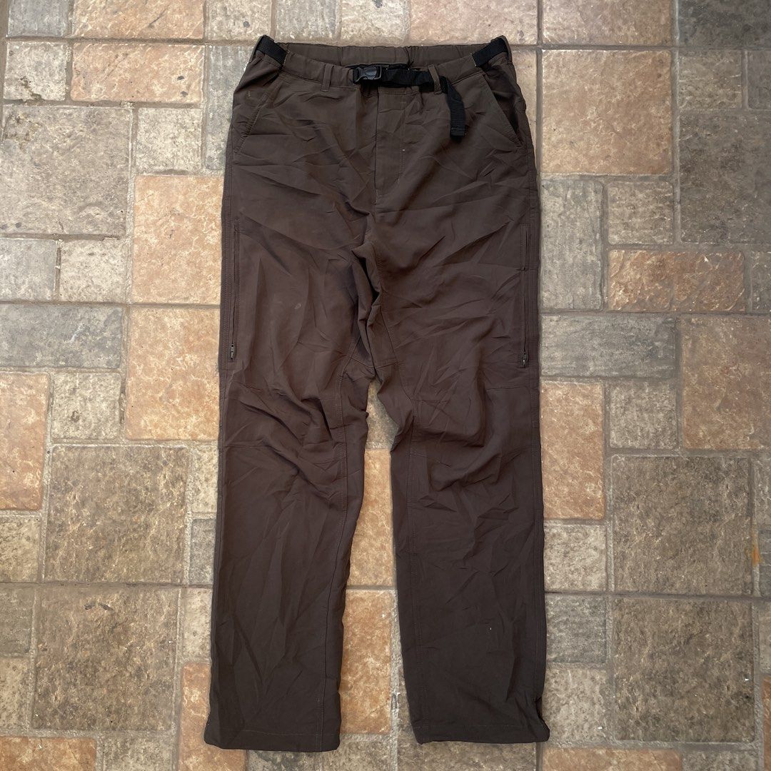 FairCraft Brown Outdoor Tech Hiking Pants (Category: Activewear) located in Pasig City. Submitted by icie_finds (Listing ID 1469975250, Image 1). Description: FairCraft Brown Outdoor Tech Hiking Pants Size: Fits 28 - 36 (Adjustable webbing belt) DIMES / Measurements: - W 28-36 - L 41 - LegOpen 8 Condition: Excellent condition (Clean fabric, hardware all intact) Price: ₱600 Details & Features: - FairCraft embroidered logo patch on rear yoke - Soli