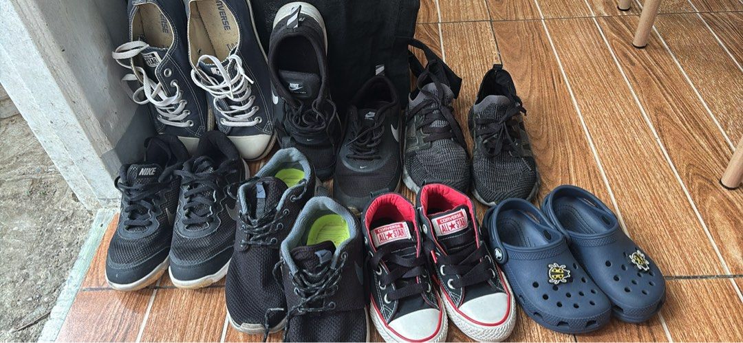 Family Shoes (Category: Sneakers) located in Cavite. Submitted by rnsm_shoppe (Listing ID 1470011948, Image 1). Description: All Branded shoes Nike, Converse Crocs, Athletics, Slumbies Some need adhesives while others almost Bnew BIG discount for more than 2 items take all, some will be FREEE!!!!.
