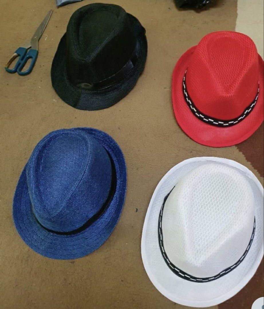 Fedora hat (Category: Hats & Beanies) located in Pasay City. Submitted by shirley.manacsa (Listing ID 1470031529, Image 1). Description: .