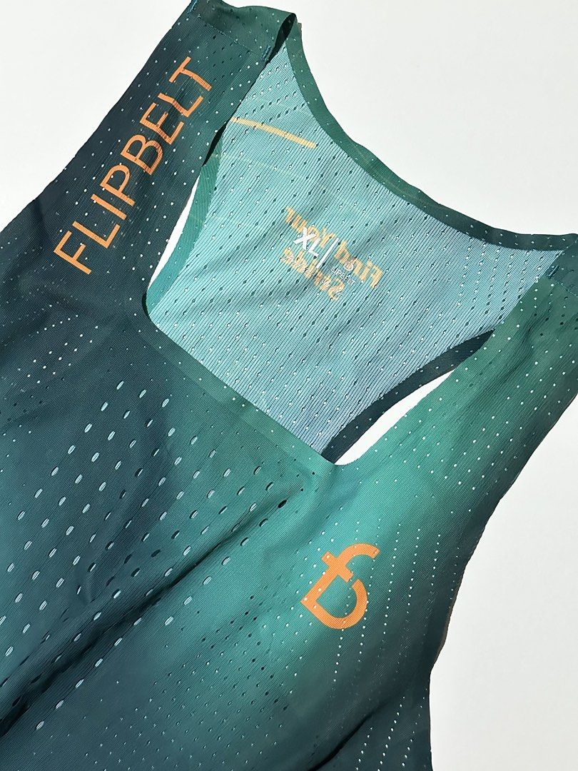FlipBelt Men’s Marathon Mesh Tank (Category: Activewear) located in Manila. Submitted by reclaimed.shop (Listing ID 1470099002, Image 2). Description: 📩 DM us to claim or inquire for more details! Thank you!.