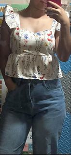 (Category: ) located in . Submitted by plsbuymyclotheshehe (Listing ID 1469990149, Image 1). Description: .