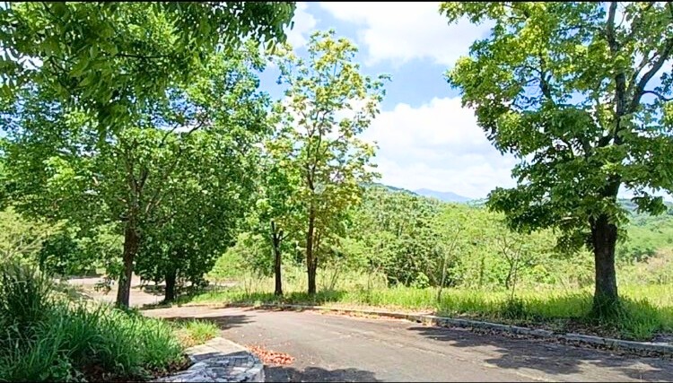 (Category: ) located in . Submitted by luxerealtyph (Listing ID 1470074129, Image 1). Description: .