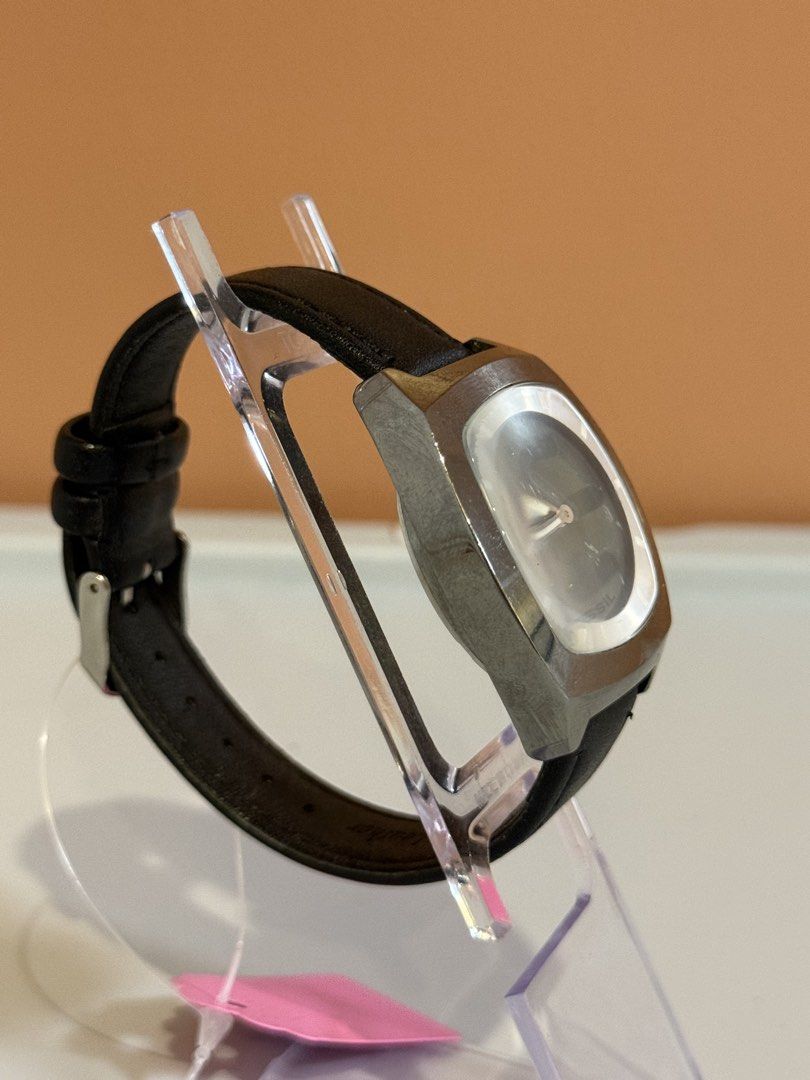 Fossil Big-Tic Watch (Category: Men's Watches) located in Bacoor. Submitted by michiepeachy (Listing ID 1470131436, Image 3). Description: Movement: Quartz Strap: Replaced Issue: None Price: 3,000 Inclusion: Watch only ‼️Please be reminded that this is preloved (second-hand), so it may have minor signs of wear consistent with its age. Kindly review the photos before purchasing.‼️.