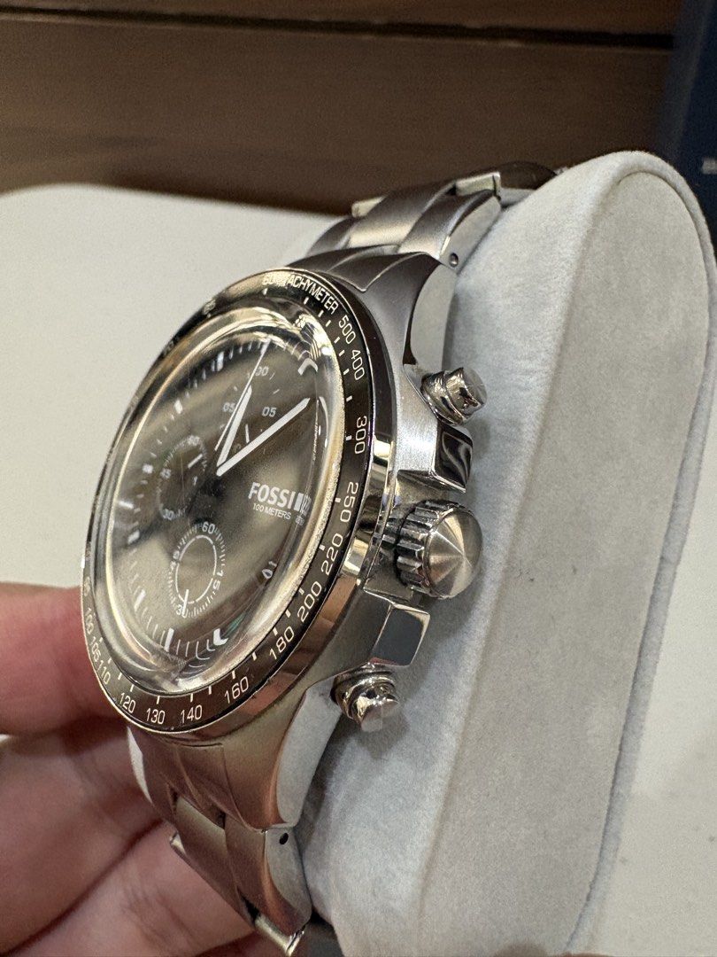 Fossil CH3026 Chronograph Watch (Category: Men's Watches) located in Marikina City. Submitted by jfrancis86 (Listing ID 1469982394, Image 2). Description: Fossil CH3026 43mm With 2 extra links Used but still presentable Rfs: decluttering, hindi na nagagamit 🏧Mode of payment: Gcash | BPI 🛵Ready to ship 📍Marikina .