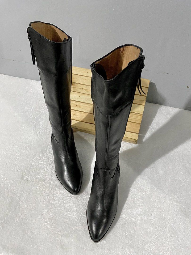 frankie 4 leather knee high boots ♡︎ (Category: Boots) located in Bulacan. Submitted by parapapa (Listing ID 1470093455, Image 2). Description: 37-38 / 24cm 9/10 condition soafer pretty!!! boot opening: 16” calf circum: 13” shaft height: 14.5” heels: 2” .