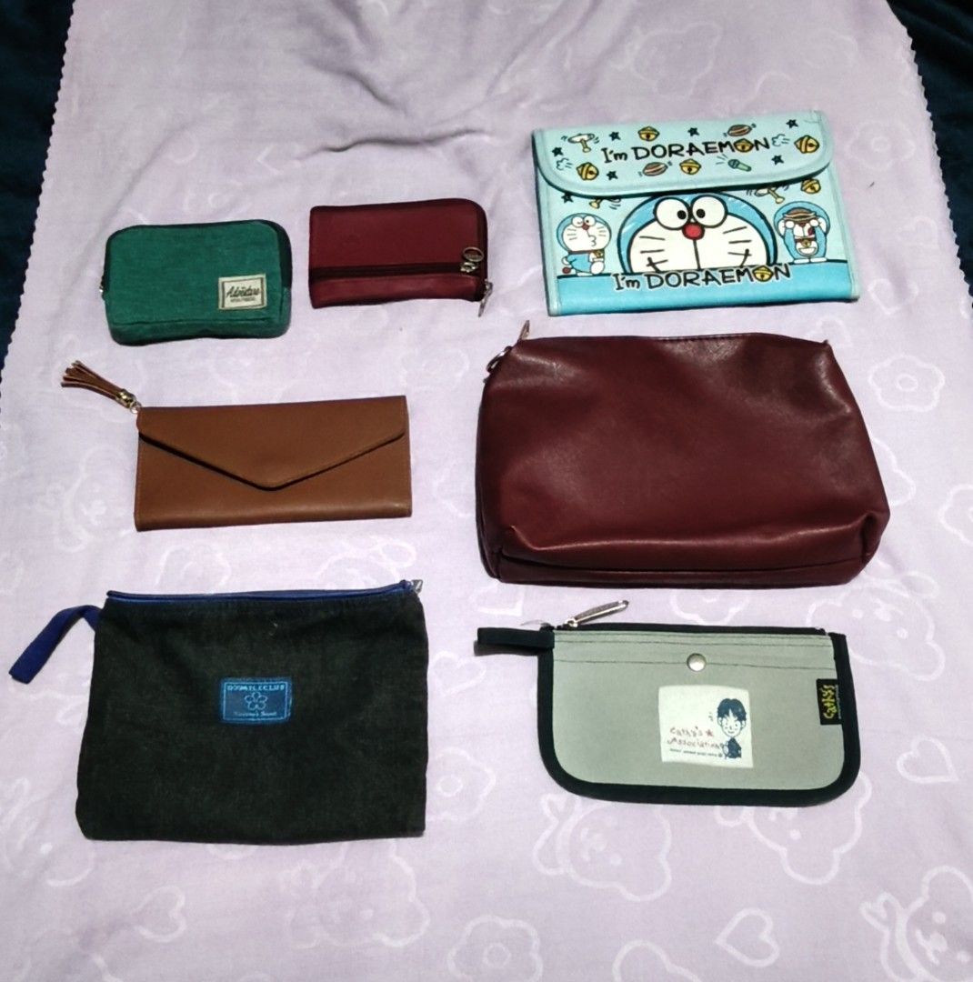 Free pouch/wallet for buyers 😁 (Category: Purses & Pouches) located in Villasis. Submitted by bunnybabe08 (Listing ID 1470133849, Image 1). Description: Choose one freebie pouch or wallet per bag availed 😁.