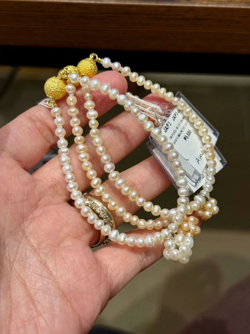 Freshwater Pearl Charm Bracelets (Category: Bracelets) located in Baguio. Submitted by asna_taku (Listing ID 1470063187, Image 2). Description: ✨ Freshwater Pearl Charm Bracelets | Japan Sourced 🤍 Your everyday elegance, with a little golden charm! These beautiful freshwater pearl bracelets feature lustrous natural pearl shapes, delicate floral pearl details, and textured gold-tone accents for a feminine, classy finish. Perfect for stacking with