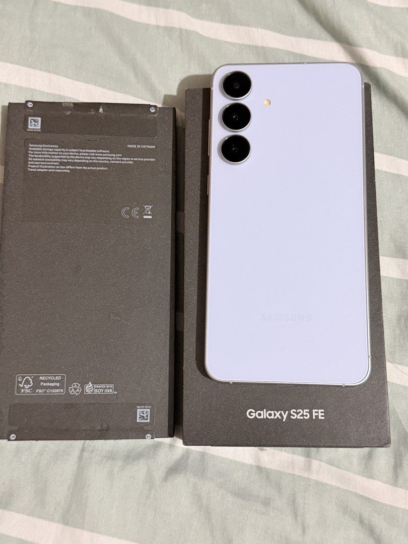 Fs Samsung s25 FE (Category: Samsung) located in Manila. Submitted by pickledcheetos (Listing ID 1469981253, Image 2). Description: Negotiable Female-owned 100% no dents and scratches 128gb RFS: Upgraded to 18pro.