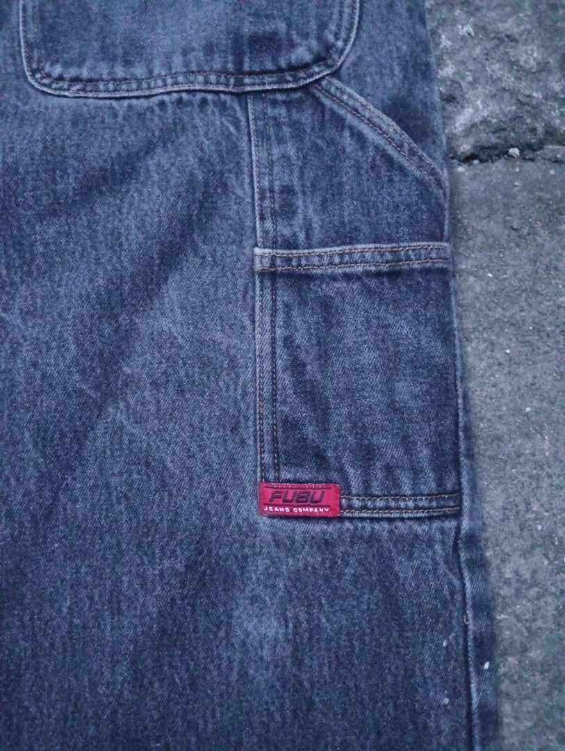 FUBU (Category: Jeans) located in Caloocan City. Submitted by keenfox-8542 (Listing ID 1470047891, Image 3). Description: 32x42 9.5 Leg opening Nasa pic ang issue Good condition.