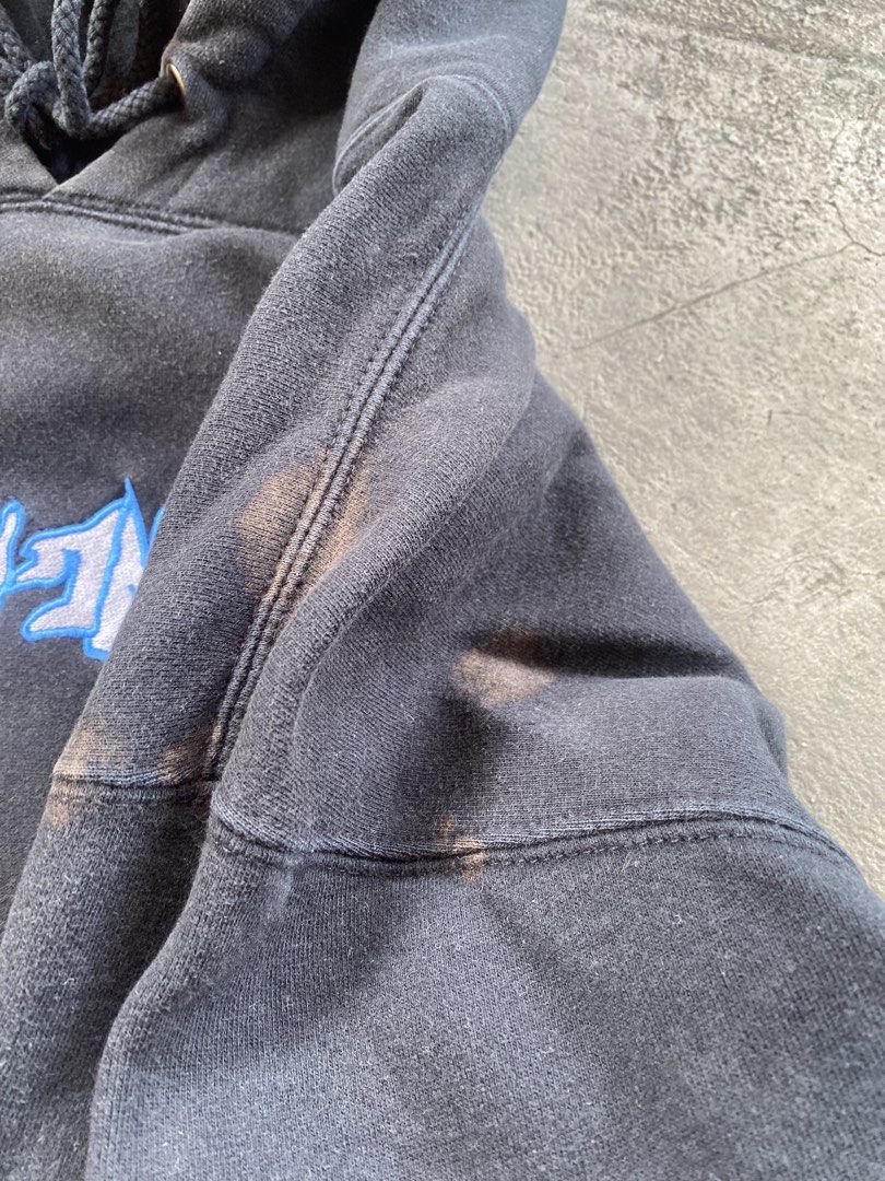 FuckingAwesome Embroidered Logo Hoodie (Category: Hoodies) located in Taytay. Submitted by chuankee.restaurant (Listing ID 1470097650, Image 3). Description: FuckingAwesome Embroidered Logo Hoodie ISSUE SEEN ON PICS DIMES: L: 26" W: 23".