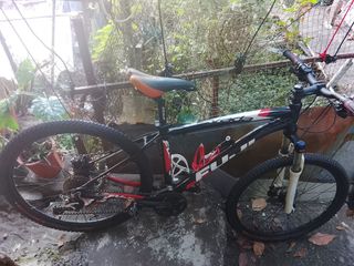 （分類：）位於 。 由 swiftfish-e55d 提交（商品編號 1470139395，圖片 1）。簡介： 。