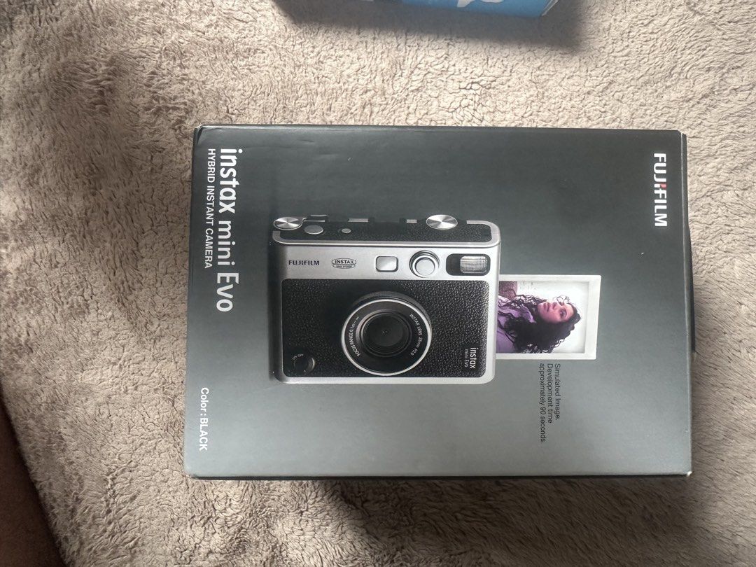 Fujifilm Instax Mini Evo Hybrid Instant Camera Black, Photography ...