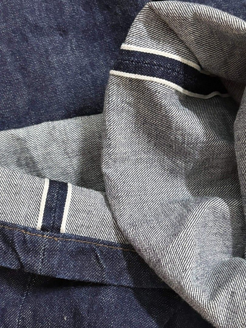 FULLCOUNT SELVEDGE OXFORD BAGGY (Category: Jeans) located in Taguig. Submitted by inzanne.vesture (Listing ID 1470048440, Image 3). Description: - Brand: FULLCOUNT - Model: 1184 selvedge " Oxford Baggy " - 28W 43L - Wash: Deep indigo with beautiful nep texture - Fit: Classic wide leg silhouette - Details: Genuine leather patch, button fly with branded hardware, and copper rivets - Interior: Clean visible selvedge ID Excellent condition .