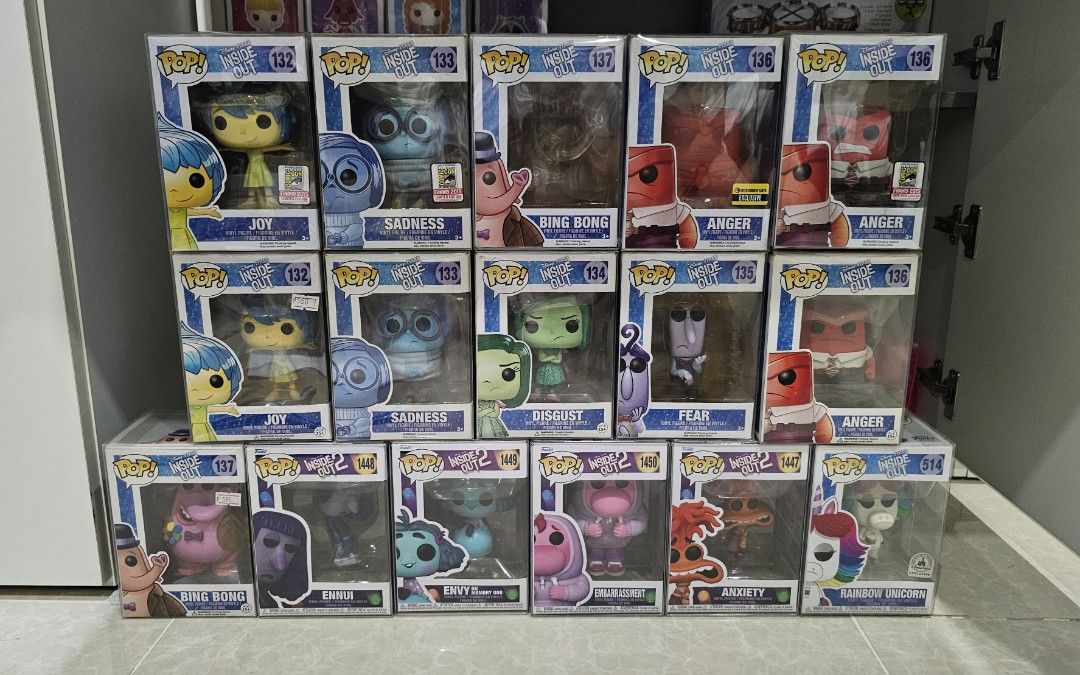 Funko Pop Friends and Inside Out (Category: Figurines & Statues) located in Manila. Submitted by charissee12319 (Listing ID 1470083318, Image 2). Description: ✨️Funko Pop Sets FOR SALE✨️ 👉 FRIENDS OG Wave 1 - 20k 👉 Inside Out (16pcs) with Exclusives - 25k ❗️Vaulted and hard to find ❗️Box condition: 8/10 Location: Bulacan / QC Payment: Gcash / Bank transfer.
