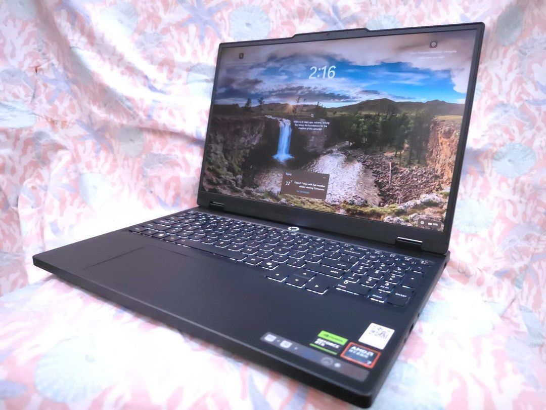 Gaming laptop (Category: Laptops & Notebooks) located in Quezon City. Submitted by zeejaylaptops (Listing ID 1470070890, Image 2). Description: Lenovo Legion 5 15AHP10 AMD Ryzen 7 260 Nvidia RTX5050 8gb Dedicated GDDR7 for Super Gaming, Editing and Rendering 15 inches WQXGA OLED 2nd hand, 99% SMOOTH MAKINIS! Single Stock AMD Ryzen 7 260 (8C / 16T, 3.8 / 5.1GHz, 8MB L2 / 16MB L3) Windows 11 Home Single x64 (Genuine) 512GB SSD M.2 2242 PCIe 4.0x4 N