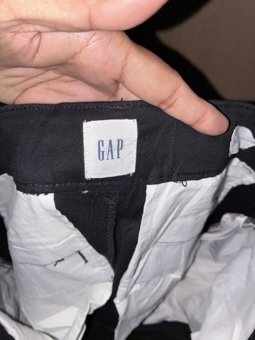 Gap Girlfriend Khaki Pants Black Size 8 (Category: Jeans) located in Placer. Submitted by talaalond61563 (Listing ID 1470074395, Image 3). Description: - Brand: Gap - Style: Girlfriend Khaki Pants - Size: 8 - Color: Solid Black - Material: Cotton and spandex blend (soft with stretch) - Features: Button closure, front and back pockets, classic straight leg cut - Condition: Great everyday wear, easy to match with any top - Origin: Made in Indonesia