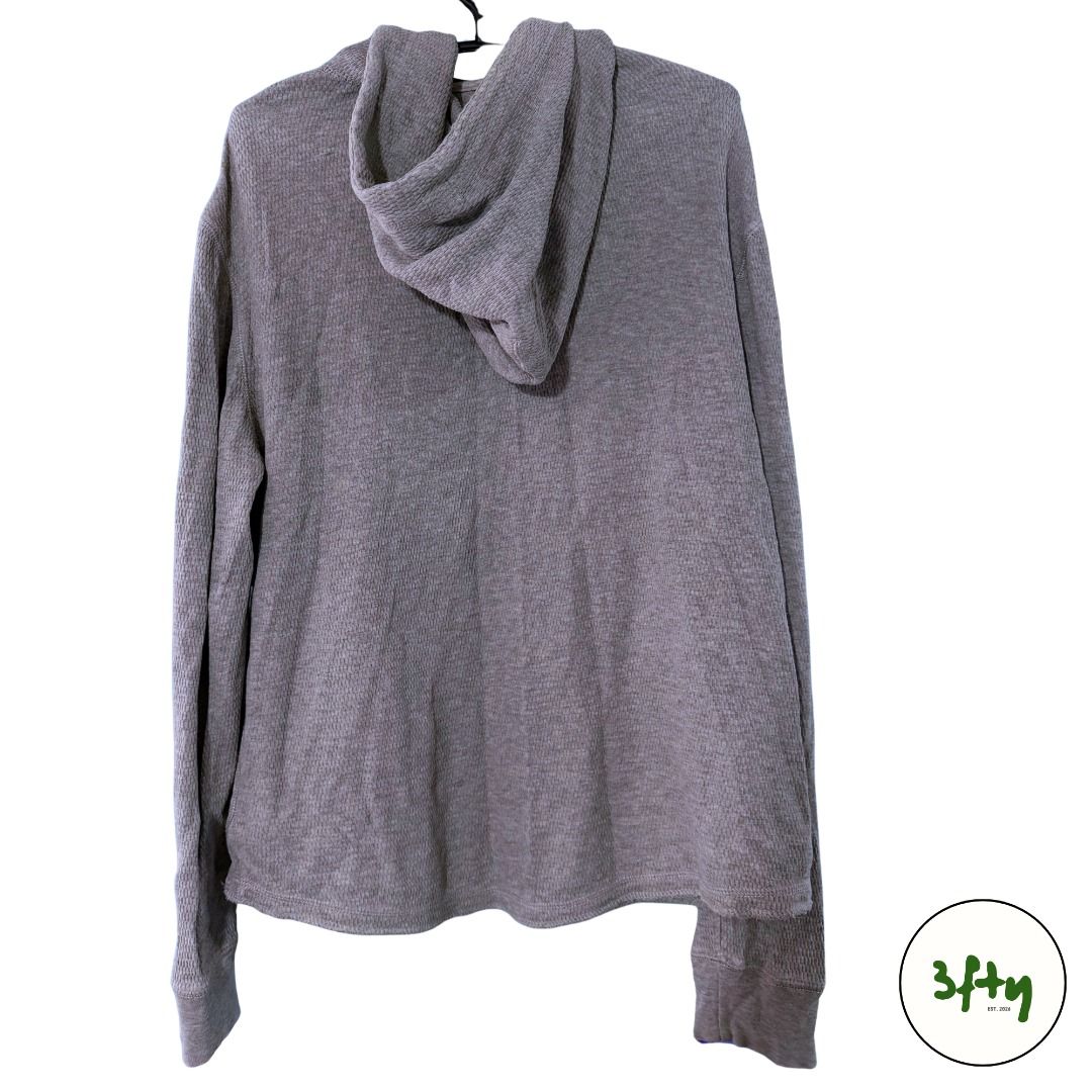 Gap Grey Henley Hoodie Sweater (Category: Coats, Jackets and Outerwear) located in Baguio. Submitted by 3ftypieces (Listing ID 1470012107, Image 2). Description: Mode of payment: GCash/Bank Transfer Mode of delivery: J&T Express (shouldered by buyer) Meet ups/drop off within Baguio City proper only. Feel free to dm for inquiries, thank you!!.