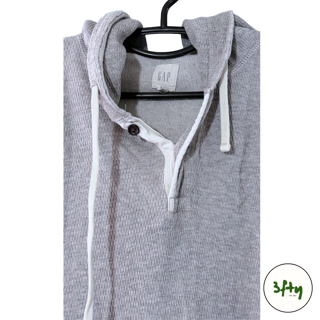 Gap Grey Henley Hoodie Sweater (Category: Coats, Jackets and Outerwear) located in Baguio. Submitted by 3ftypieces (Listing ID 1470012107, Image 3). Description: Mode of payment: GCash/Bank Transfer Mode of delivery: J&T Express (shouldered by buyer) Meet ups/drop off within Baguio City proper only. Feel free to dm for inquiries, thank you!!.