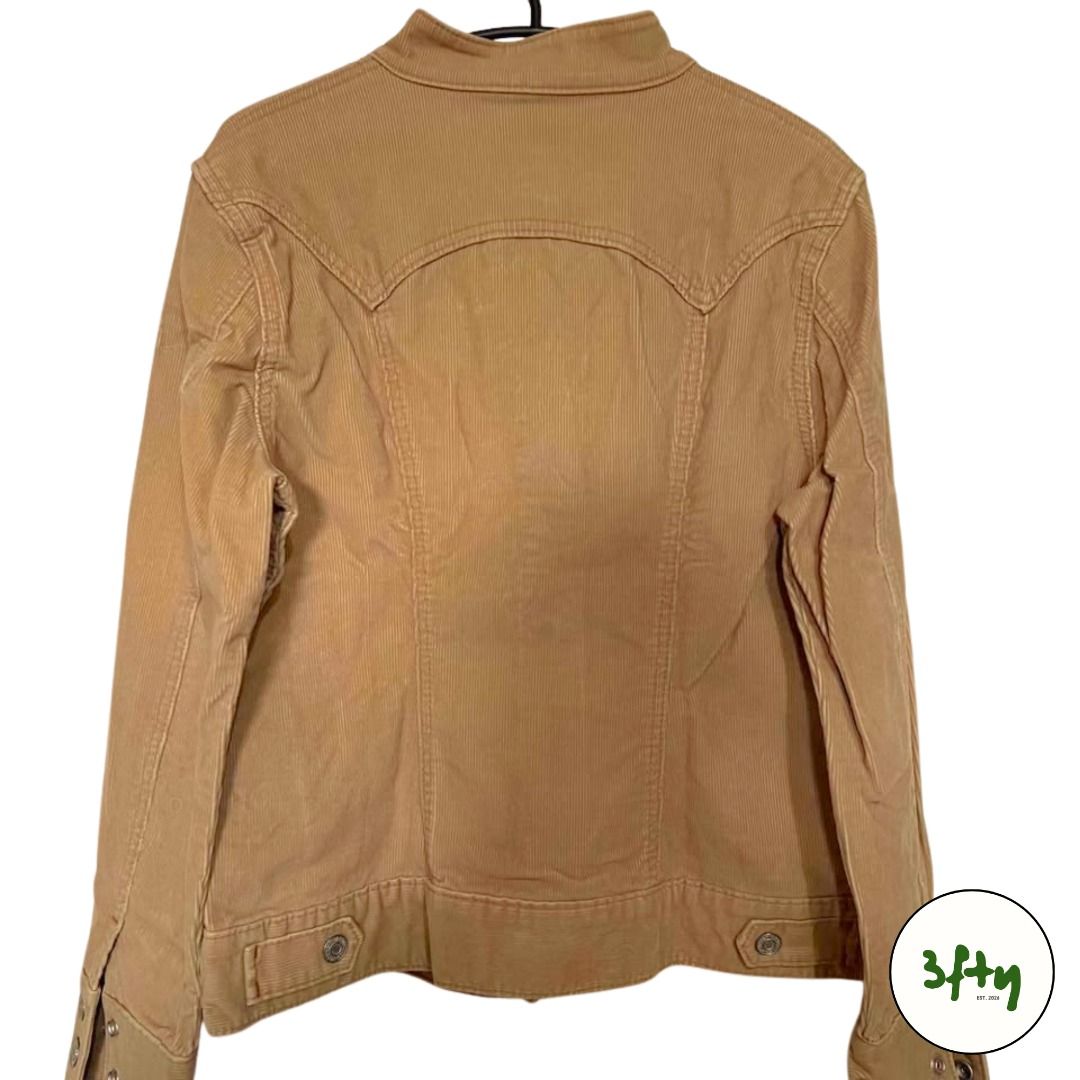 GAP Stretch Corduroy Jacket (Category: Coats, Jackets and Outerwear) located in Baguio. Submitted by 3ftypieces (Listing ID 1470013032, Image 2). Description: Mode of payment: GCash/Bank Transfer Mode of delivery: J&T Express (shouldered by buyer) Meet ups/drop off within Baguio City proper only. Feel free to dm for inquiries, thank you!!.