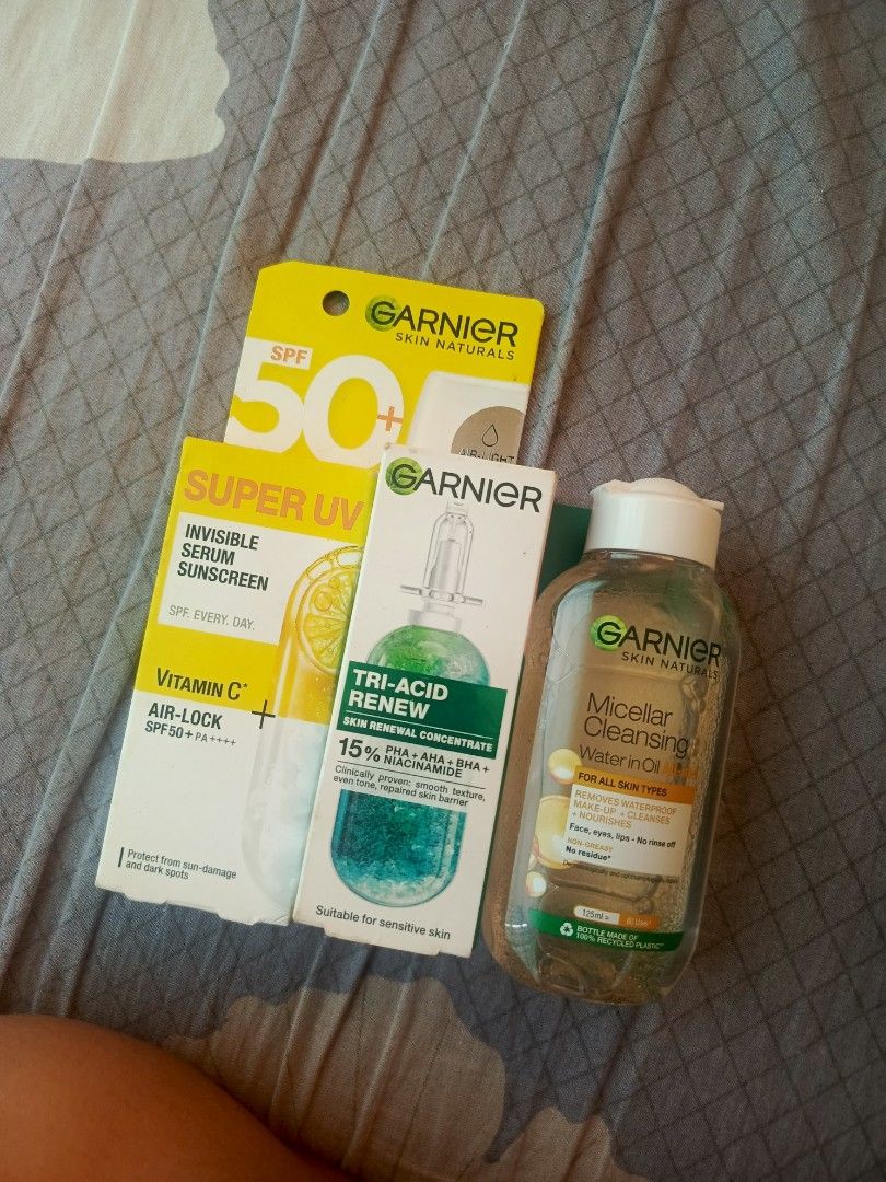 Garnier Skin Care Bundle Sunscreen Serum Micellar Water (Category: Face Care) located in Malasiqui. Submitted by shop.bea (Listing ID 1469956103, Image 1). Description: - 100% authentic Garnier skincare bundle - Reason for selling: Clearing out stash - Super UV Invisible Serum Sunscreen SPF 50+ (30ml): Lightweight protection with no white cast - Tri-Acid Renew Skin Renewal Concentrate 15%: Exfoliates and renews skin texture - Micellar Cleansing W