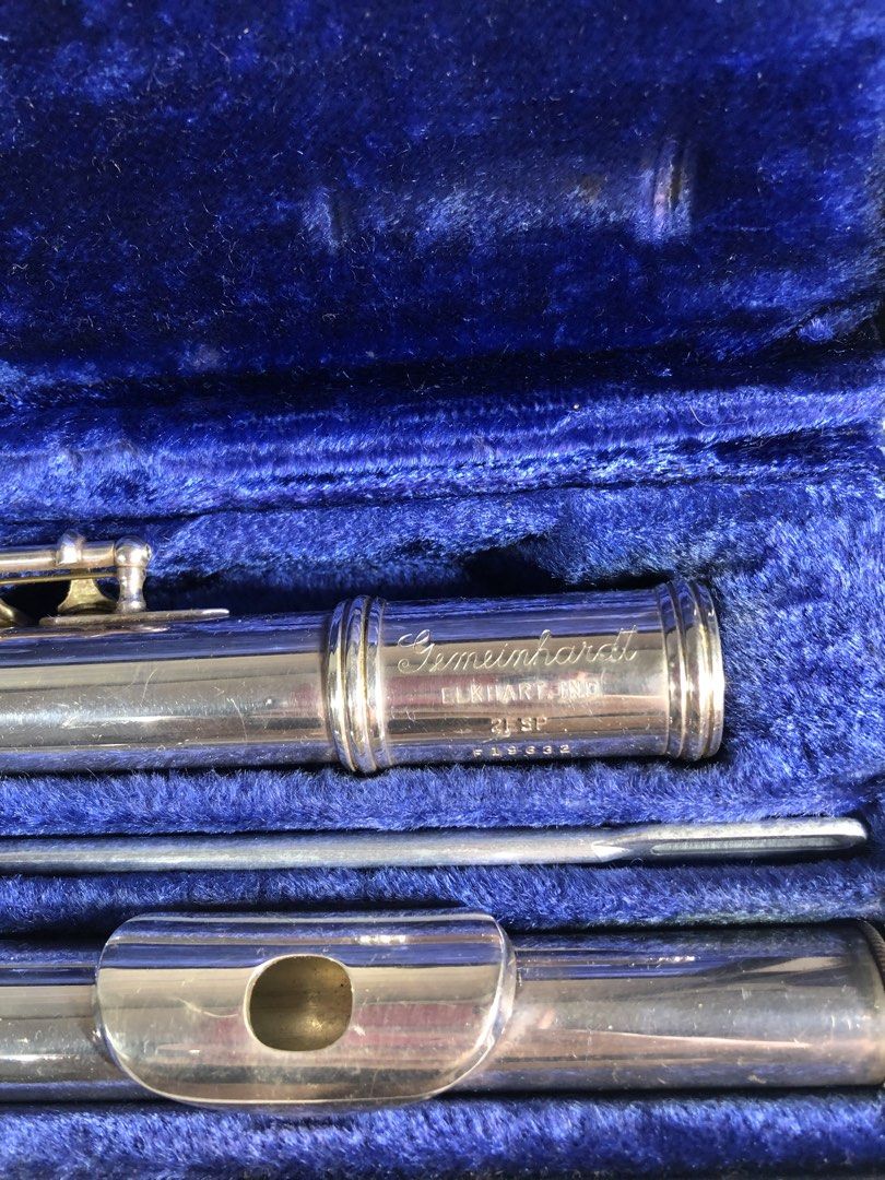Gemeinhardt 2SP Flute with Case (Category: Musical Instruments) located in Manila. Submitted by all.dressed.up (Listing ID 1470004769, Image 2). Description: Model: Gemeinhardt 2SP Student Flute Origin: Made in Elkhart, Indiana (Serial #F19632) Finish: Standard silver-plated with normal signs of handling Condition: Great instrument, ideal for school band class or daily practice *Manage and limit your expectations when buying used/preloved items. 