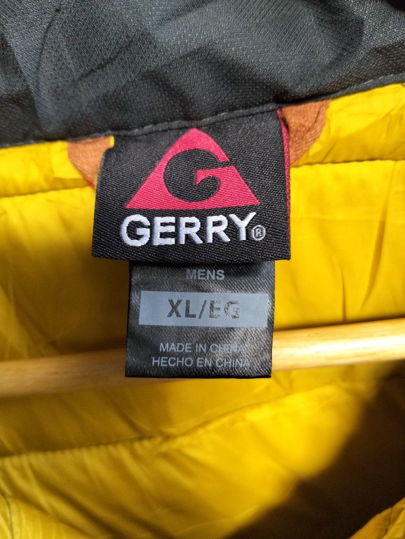 Gerry Men's Two-Tone Quilted Puffer Jacket (Category: Coats, Jackets and Outerwear) located in Malolos. Submitted by rthrift2026 (Listing ID 1470039122, Image 2). Description: No issue.