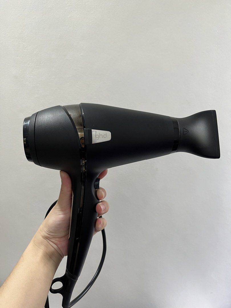 ghd Air Professional Performance Hair Dryer (Category: Hair) located in Bacacay. Submitted by aiksgoods (Listing ID 1468432320, Image 3). Description: .