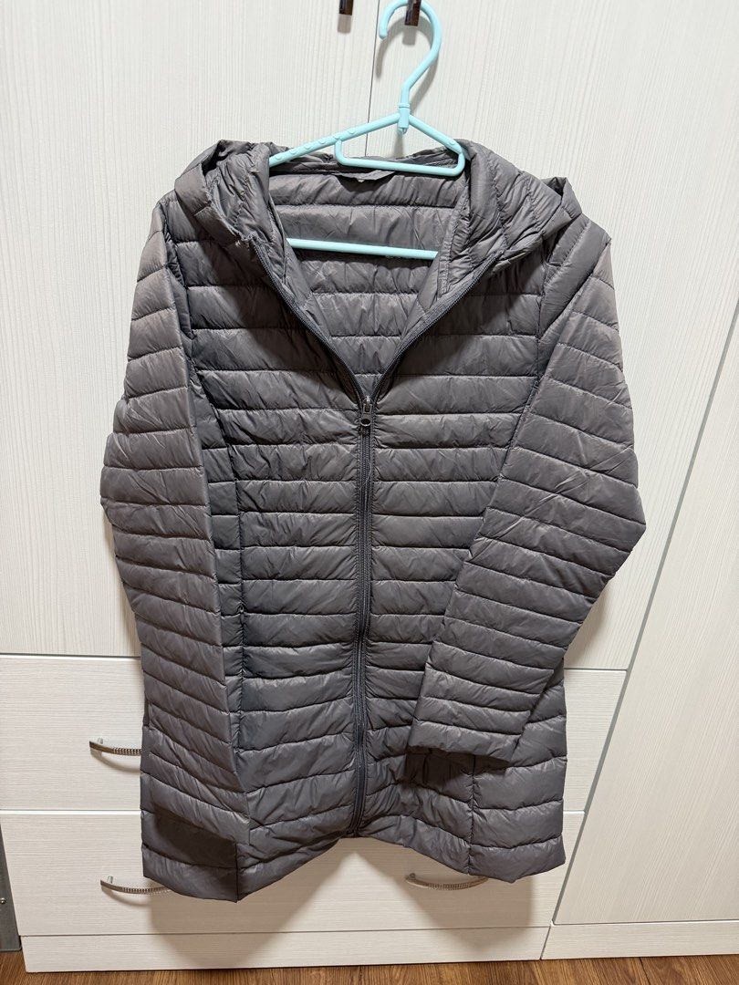 Gray Winter Down Jacket (Category: Coats, Jackets and Outerwear) located in Singapore. Submitted by snown000 (Listing ID 1470028898, Image 2). Description: -Gray colour down winter jacket -chest 45cm shoulder 34cm length 76cm -free Zara sweater size s -collect at woodland Dr 70 s732717.