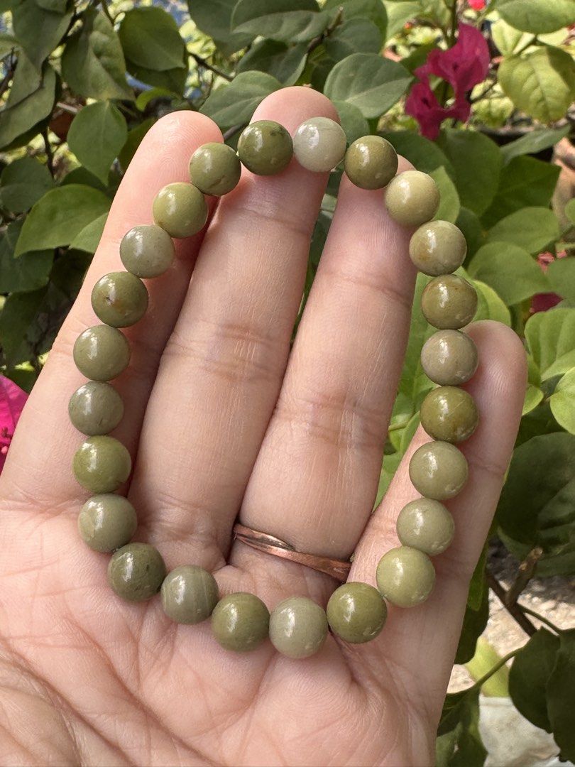 GREEN ALASHAN BRACELET 🍊M7_ALS001 (Category: Bracelets) located in Bulacan. Submitted by selling_low_by_bella_ben (Listing ID 1469990289, Image 1). Description: GREEN ALASHAN 🍊M7_ALS001 🏷️ 160 8+ mm beads 17 cm wrisrts .
