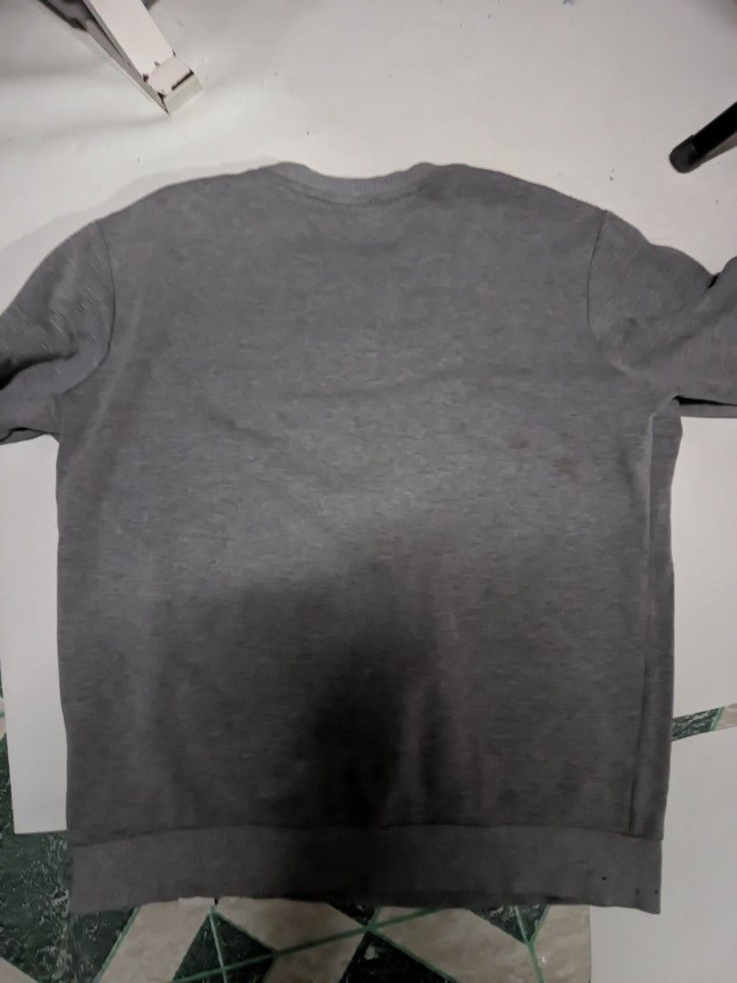 Grey Sweater Large (Category: Coats, Jackets and Outerwear) located in Manila. Submitted by baddtzmaru (Listing ID 1469980127, Image 2). Description: few damages payment thru gcash way of delivery is lalamove.