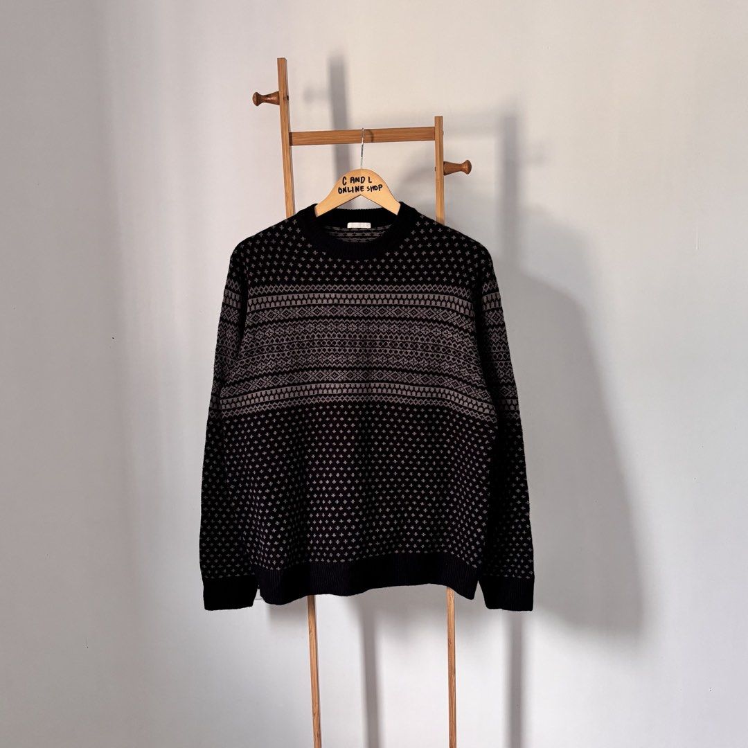 GU by UNIQL0 crew neck knit sweater (Category: Formal Shirts) located in Guiguinto. Submitted by candlonlineshop (Listing ID 1470113516, Image 1). Description: ✨FIRST TO PAY BASIS✨ GU by UNIQL0 crew neck knit sweater Size: Medium Condition: 9.5:10 Width: 21.5” Length: 26.5” Flaw/s: none ₱300 + sf 📍Bulacan 🚚Sh0pee check out (SPX) | J&T express •Items may have minor unnoticed flaws — please manage your expectations as you are dealing with thrifte