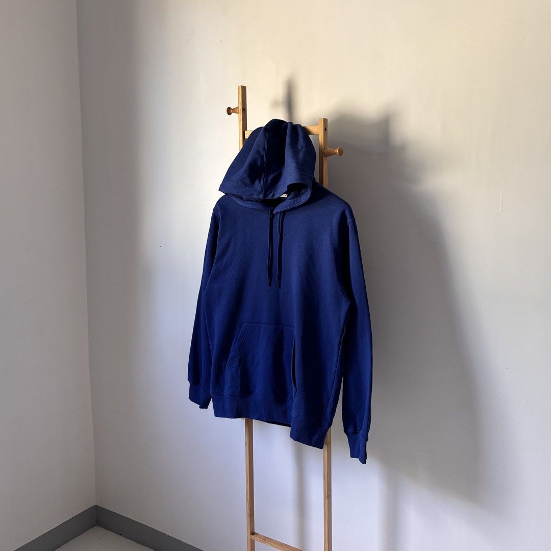 GU by UNIQL0 hoodie (Category: Hoodies) located in Guiguinto. Submitted by candlonlineshop (Listing ID 1470115330, Image 3). Description: ✨FIRST TO PAY BASIS✨ GU by UNIQL0 casual hooded top Size: medium Condition: 9.5/10 Width: 21” Length: 26” Flaw/s: none ₱350 + sf 📍Bulacan 🚚Sh0pee check out (SPX) | J&T express •Items may have minor unnoticed flaws — please manage your expectations as you are dealing with thrifted items. •Color may vary due to