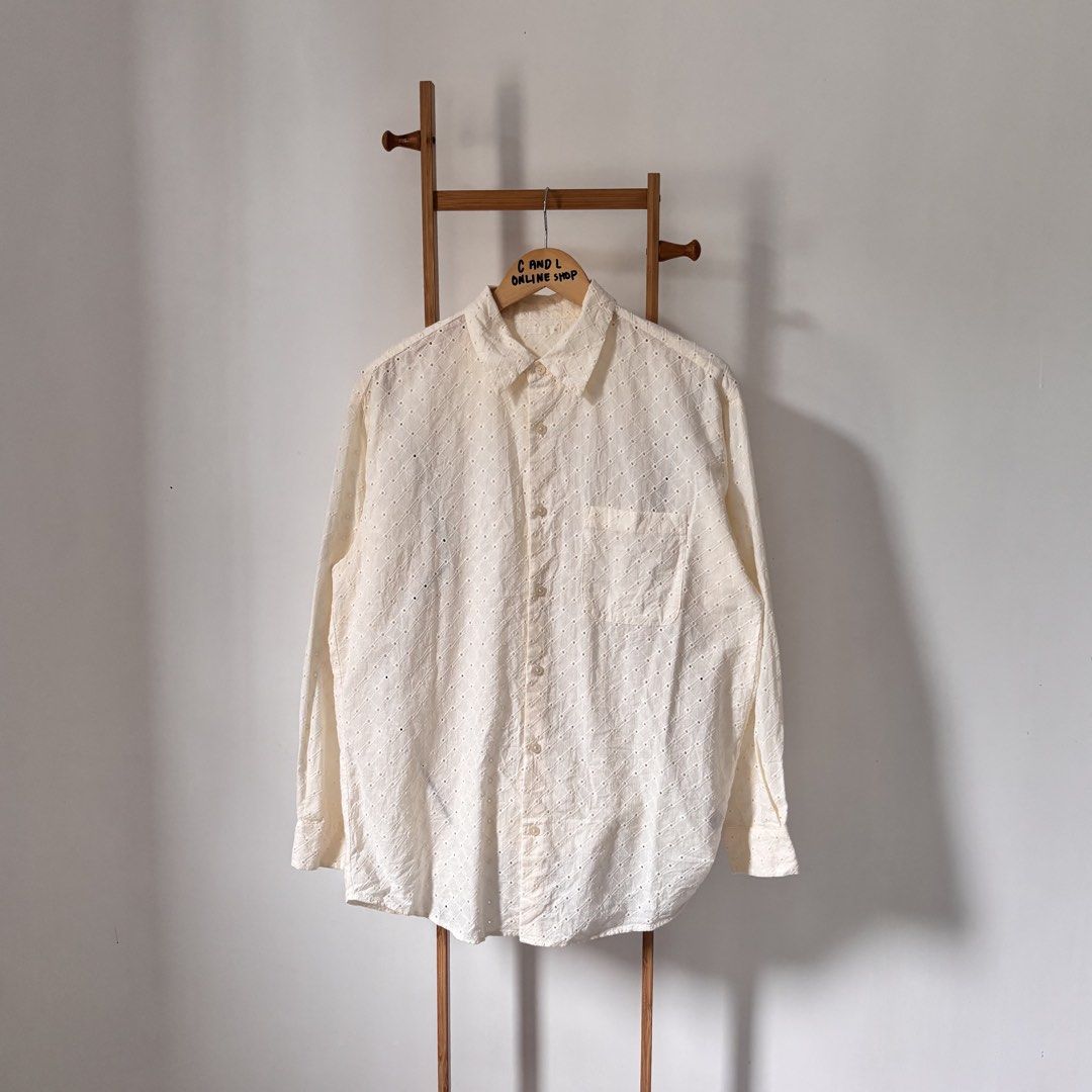 GU BY UNIQL0 LACE oversized shirt (Category: Formal Shirts) located in Guiguinto. Submitted by candlonlineshop (Listing ID 1470112233, Image 2). Description: ✨FIRST TO PAY BASIS✨ GU by UNIQL0 lace oversized shirt Size: medium Condition: 9.5/10 Width: 22.5” Length: 29” Flaw/s: none ₱350 + sf 📍Bulacan 🚚Sh0pee check out (SPX) | J&T express •Items may have minor unnoticed flaws — please manage your expectations as you are dealing with thrifted item