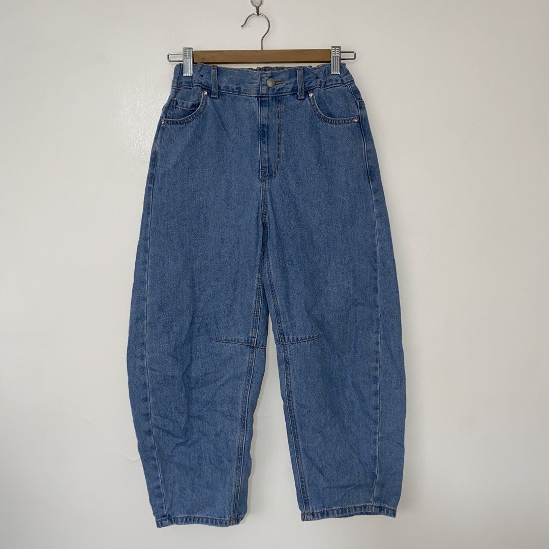 GU kids barrel leg jeans (Category: Babies & Kids Fashion) located in San Jose del Monte. Submitted by daintycut (Listing ID 1470045103, Image 2). Description: .