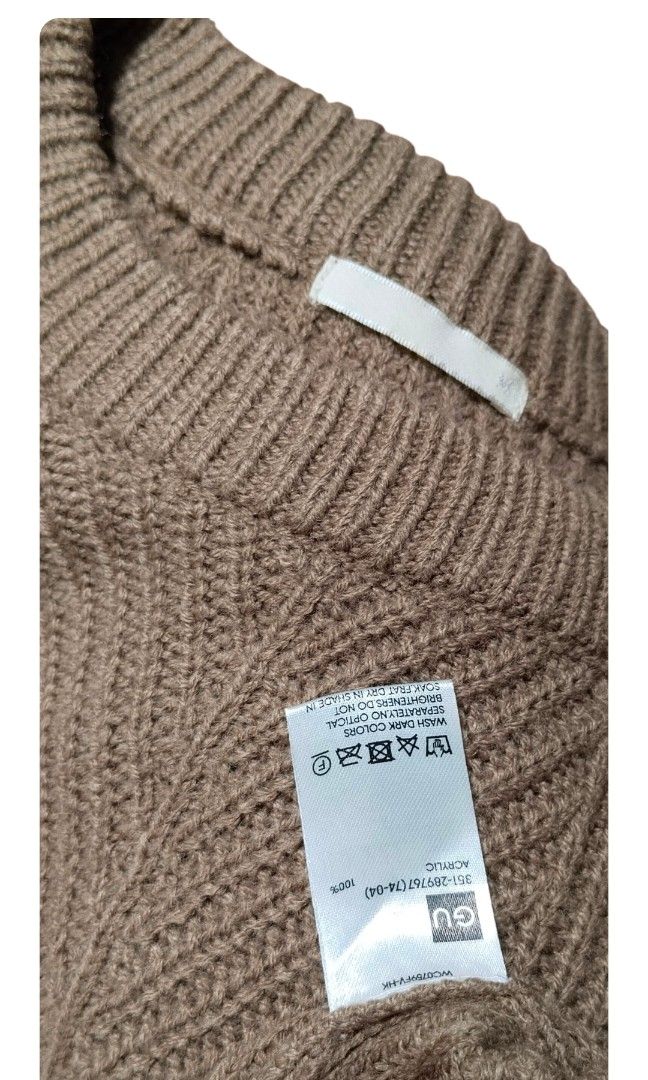 GU Mocha Knitted Sweater (Category: Others Tops) located in Caloocan City. Submitted by modishthriftstore (Listing ID 1470111714, Image 2). Description: S-M size Good as New Loc: North Caloocan.