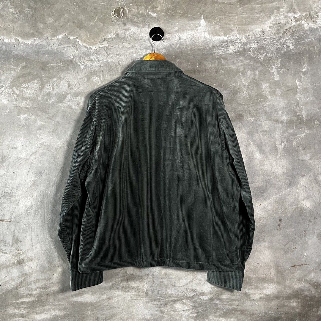 GU ZIP UP CORDUROY JACKET (Category: Coats, Jackets and Outerwear) located in Minalin. Submitted by winterjacket.ph (Listing ID 1470017952, Image 2). Description: GU ZIP UP CORDUROY JACKET Width 24 Length 24.5 Medium on Tag Good as new 990 + SF.