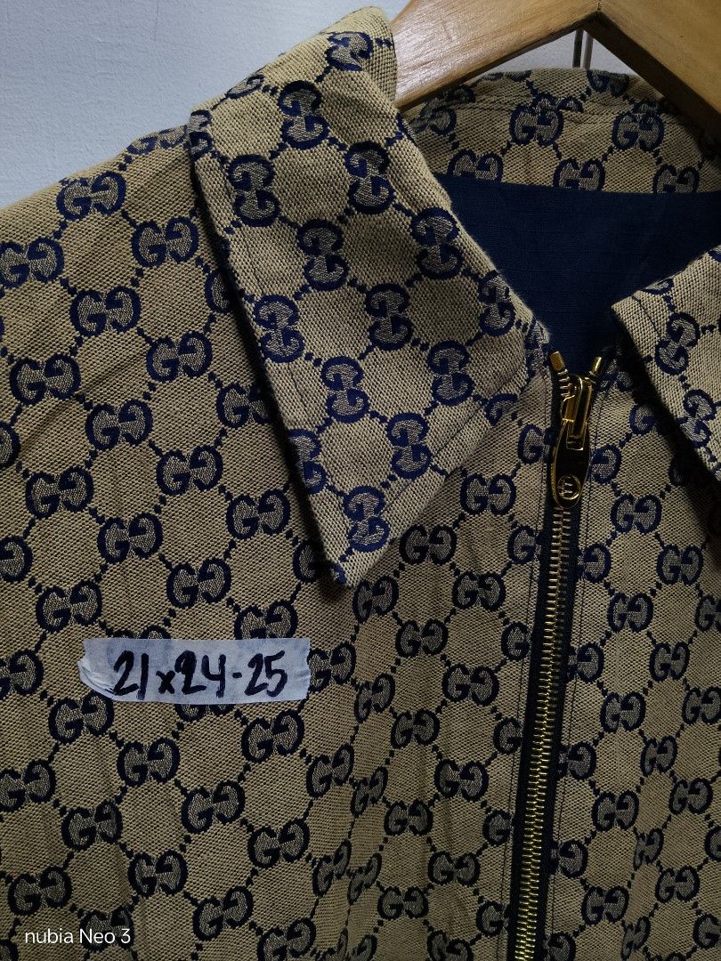 gucci harrington reversible jacket (Category: Coats, Jackets and Outerwear) located in Valenzuela. Submitted by joshwrldselection (Listing ID 1470140080, Image 2). Description: small - medium excellent condition need wash only thrift..