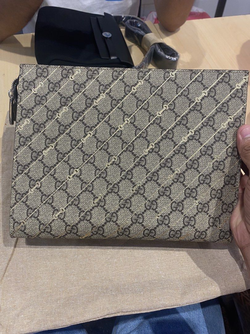 Gucci horsebit clutches (Category: Belt bags, Clutches and Pouches) located in Manila. Submitted by swiftrabbit_1b4093 (Listing ID 1470009765, Image 2). Description: .