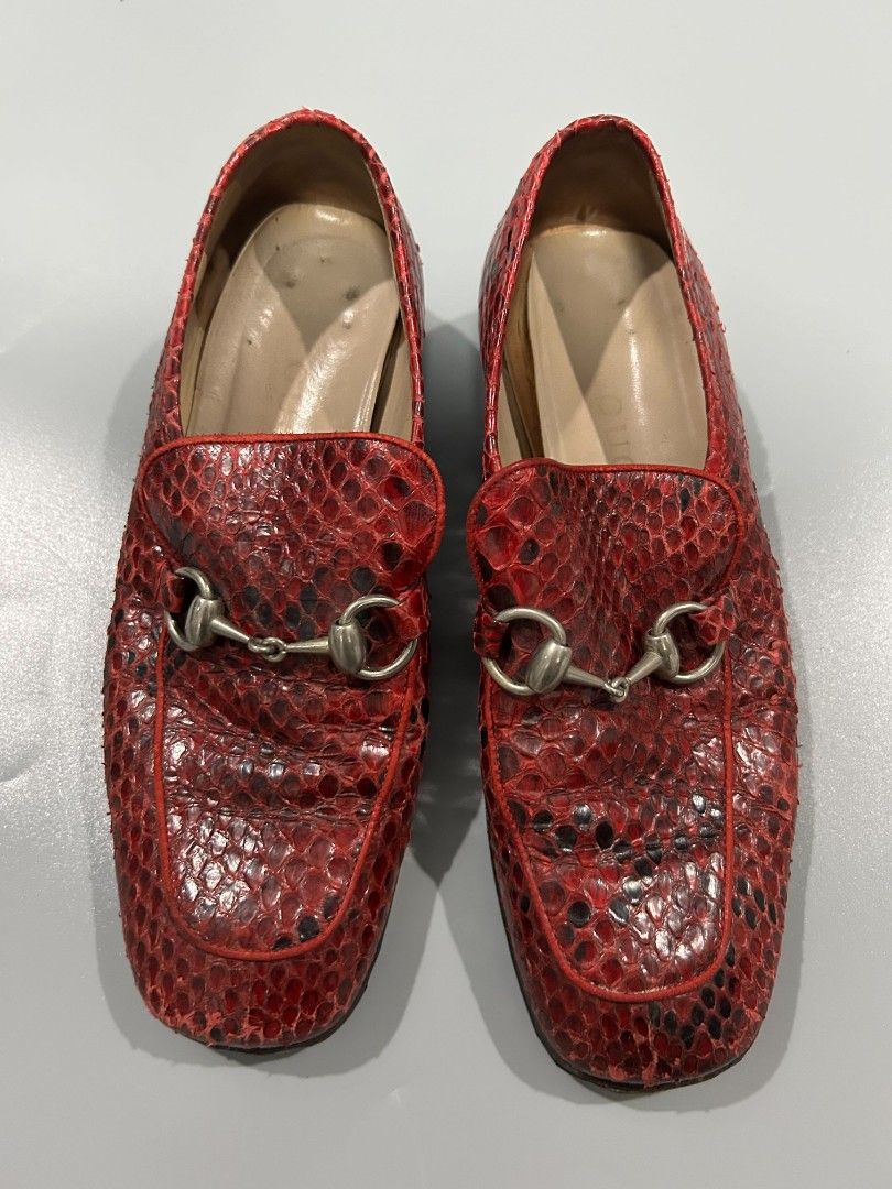 Gucci snakeskin (Category: Flats & Sandals) located in Santa Rosa. Submitted by _ba_mo_si_ (Listing ID 1470076892, Image 3). Description: Pair only Plus sf Dm.