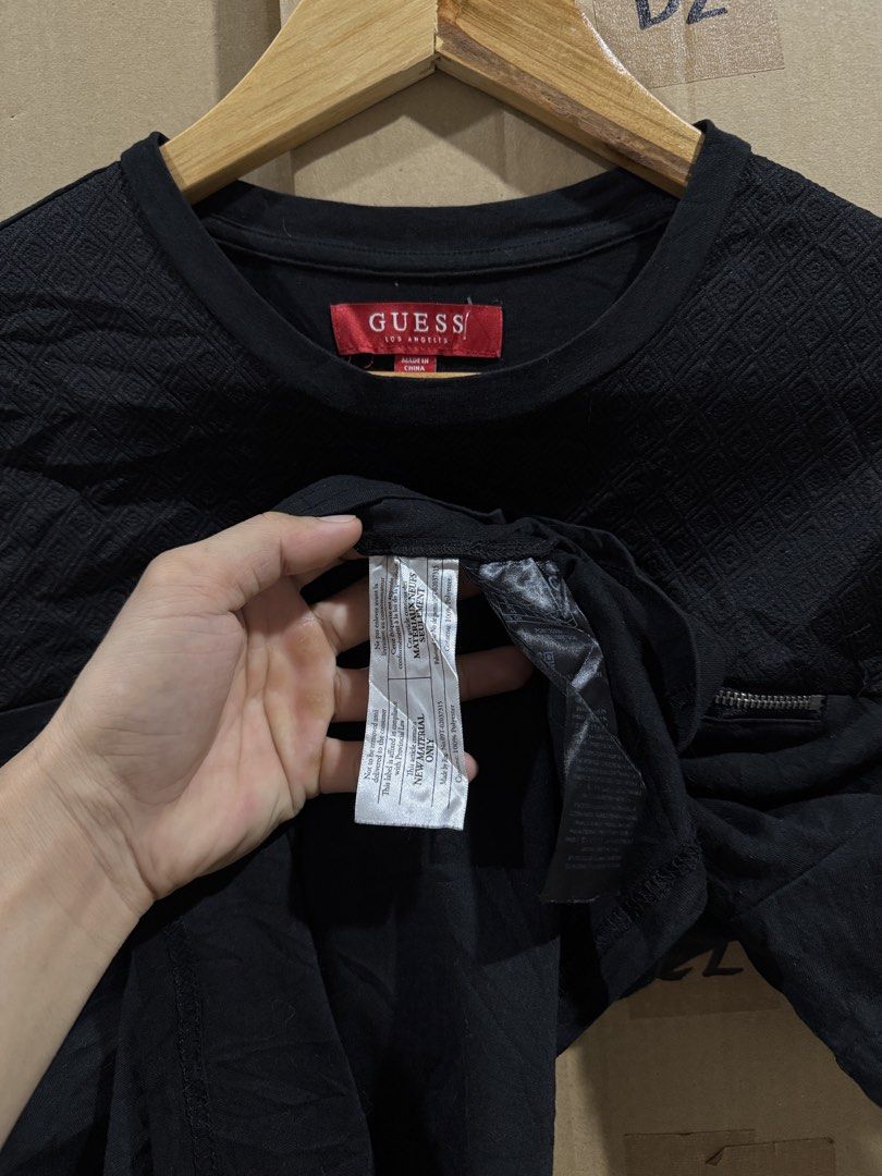 Guess black shirt (Category: Tshirts & Polo Shirts ) located in Digos. Submitted by appareall (Listing ID 1470079184, Image 3). Description: W-20”; L-26”.