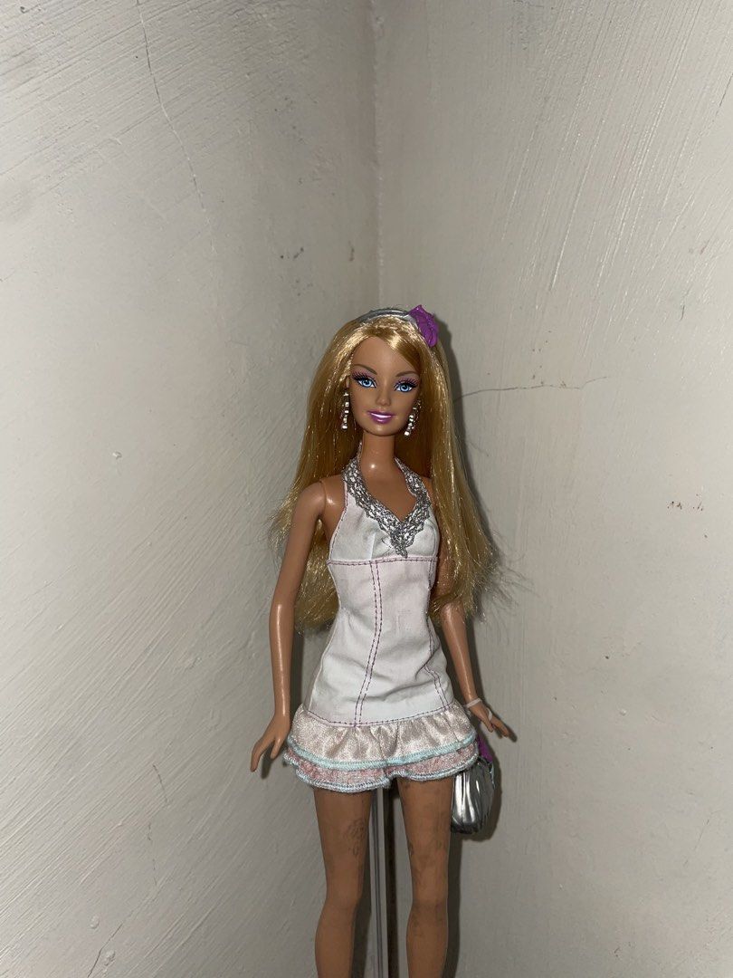 H2O Barbie (Category: Action & Battle Toys) located in Antipolo. Submitted by bratzzie (Listing ID 1470086399, Image 2). Description: Payment : G cash Courier: Jnt.