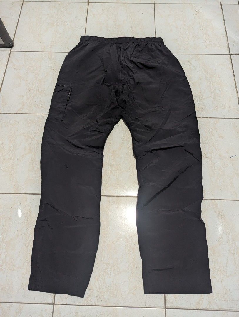 Habagat (Category: Hiking & Camping) located in Malabon City. Submitted by doobidoi (Listing ID 1469964904, Image 3). Description: Habagat Trail lite pants Waist: 32" - 36" Length: 39" Good condition DM if interested Salamat.