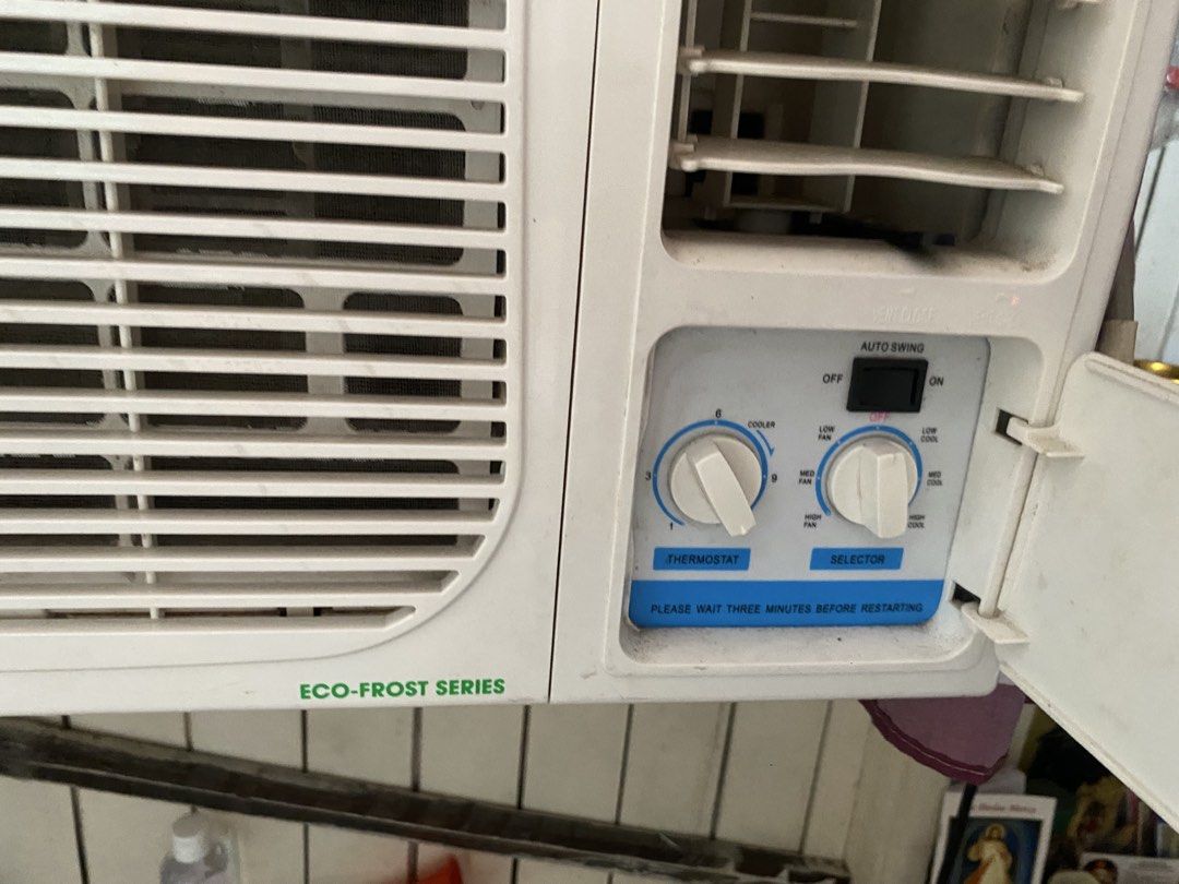 Hanabishi aircon (Category: Engine and Aircon Parts and Accessories) located in Manila. Submitted by josieville64026 (Listing ID 1469947869, Image 2). Description: Second hand super cool .